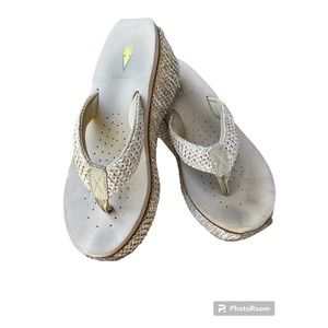 Volatile Wedge Shoes Tan Size 8/Eight.